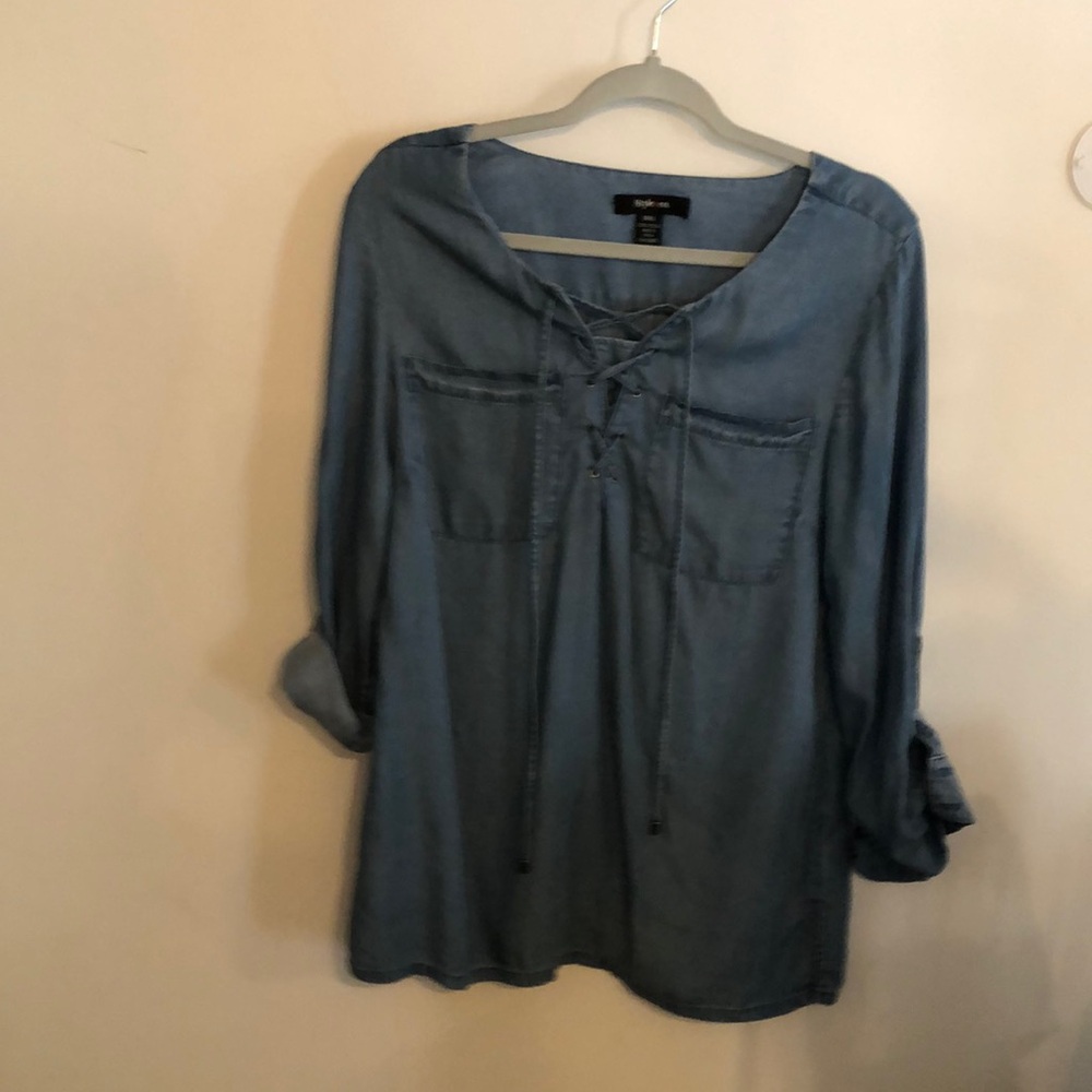 Style and Company Women's Jean Cris Cross blouse with Pockets minimalist NWOT